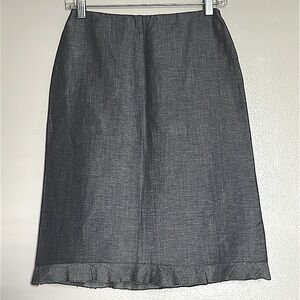 AKRIS || Charcoal Gray Frill Hem Pencil Skirt. Sz. 6